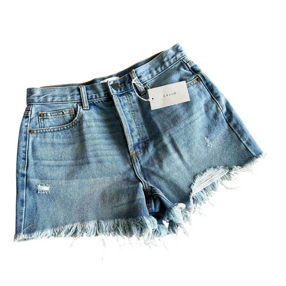Cello Distressed Cut Off Denim Shorts Size Medium New With Tags - Picture 2 of 6